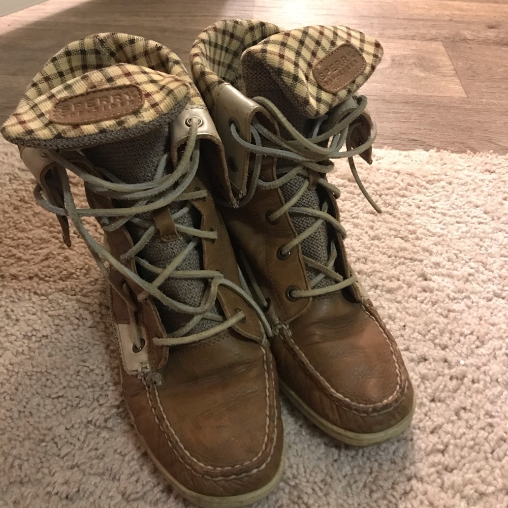 Sperry Boots